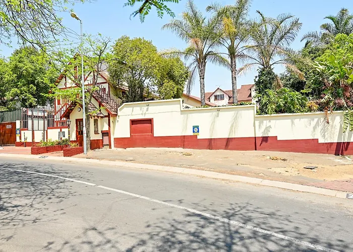 Tudor Lodge Guest House